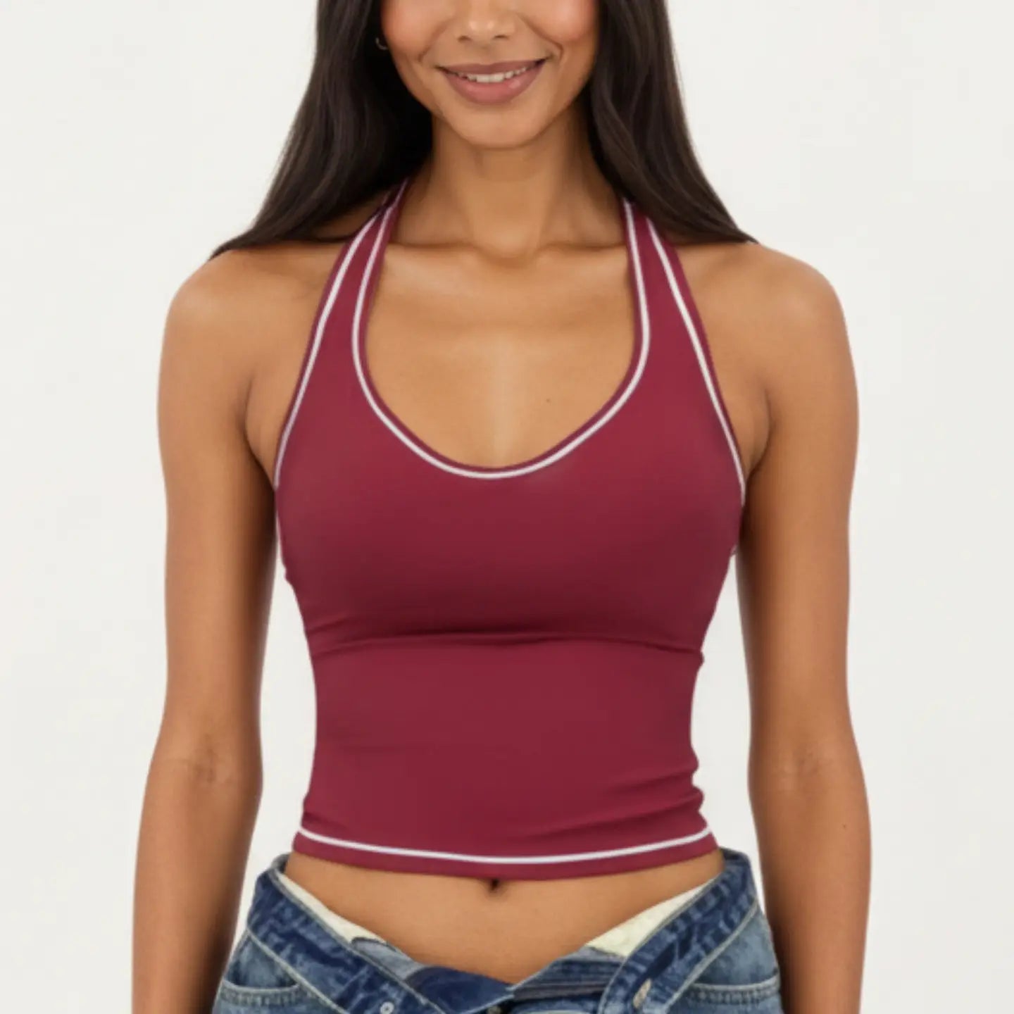 SLEEVELESS FITTED ACTIVE TANK WITH SCOOP NECK CONTRAST TRIM AND SMOOTH STRETCH FABRIC