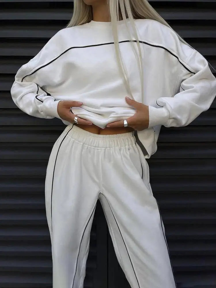 LONG SLEEVE SWEAT SHIRT AND PANTS TWO-PIECE SET